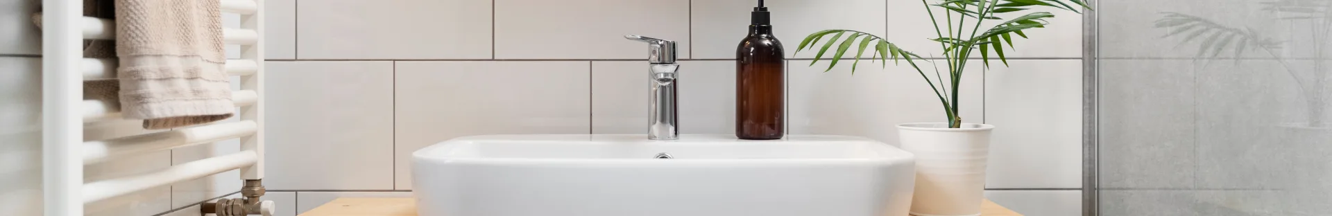 Bathroom Fixtures image