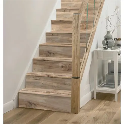 STEP & RISER PAINE WOOD GRAY in Albania
