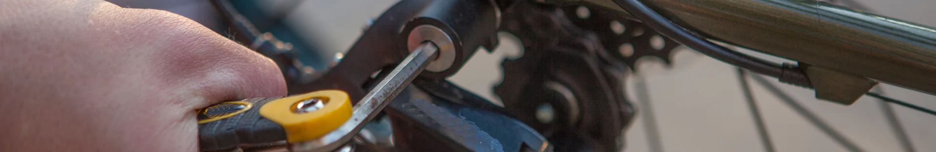 Wrenches image in Cameroon
